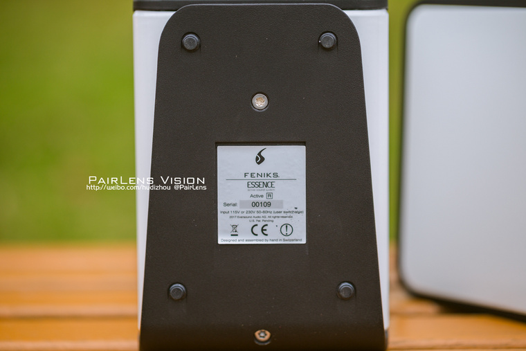 美少女与FeniksAudioEssence音箱的不经意邂逅