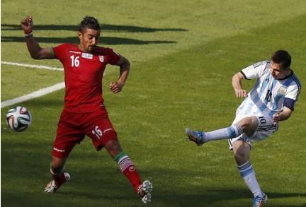 世界杯十佳球范佩西,世界杯范佩西罗本进球集锦