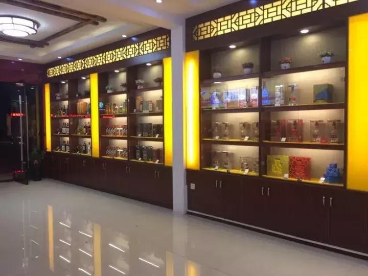 鍚嶆潙绾㈤厭,涓浗鍚嶆潙