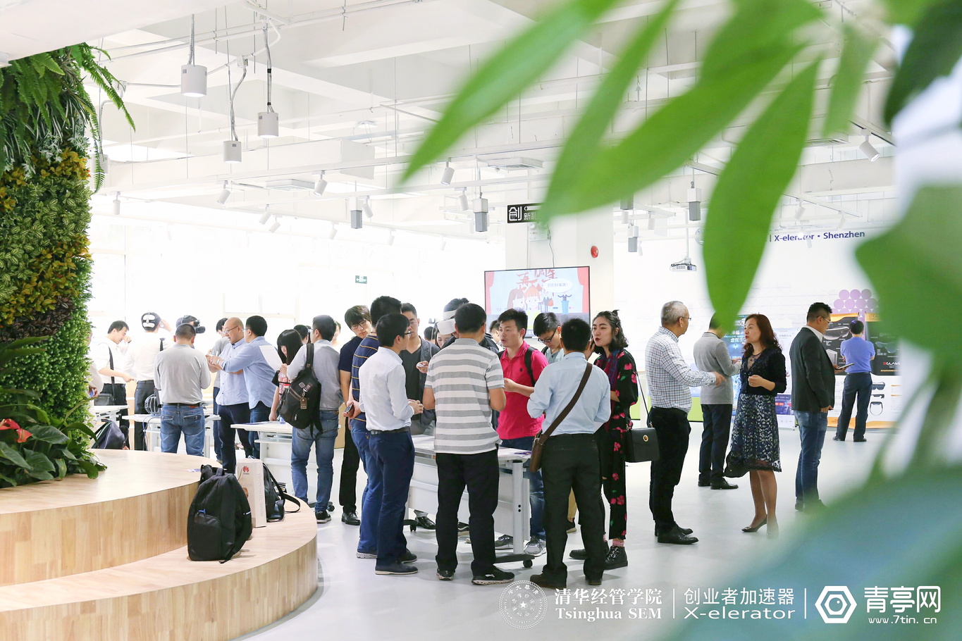 关于vr都有哪些行业能赚钱,如何抓住vr风口创业