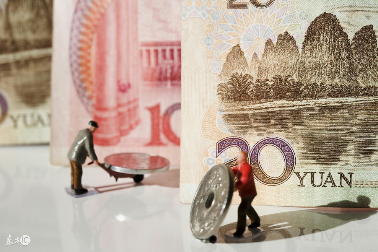 玩足彩常年赚钱的人,足彩怎么玩才能挣十几万