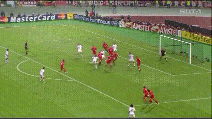 足球伊斯坦布尔惊天夺冠大逆转,盘点足球史上的奇迹