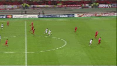 足球伊斯坦布尔惊天夺冠大逆转,盘点足球史上的奇迹