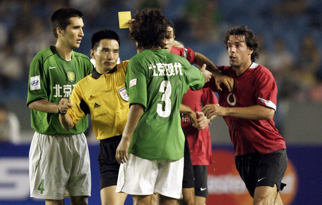 中国最公正的足球裁判,中国足球裁判历史时刻执法决赛