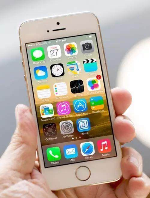 苹果最经典的手机6s,苹果经典机型爱疯6