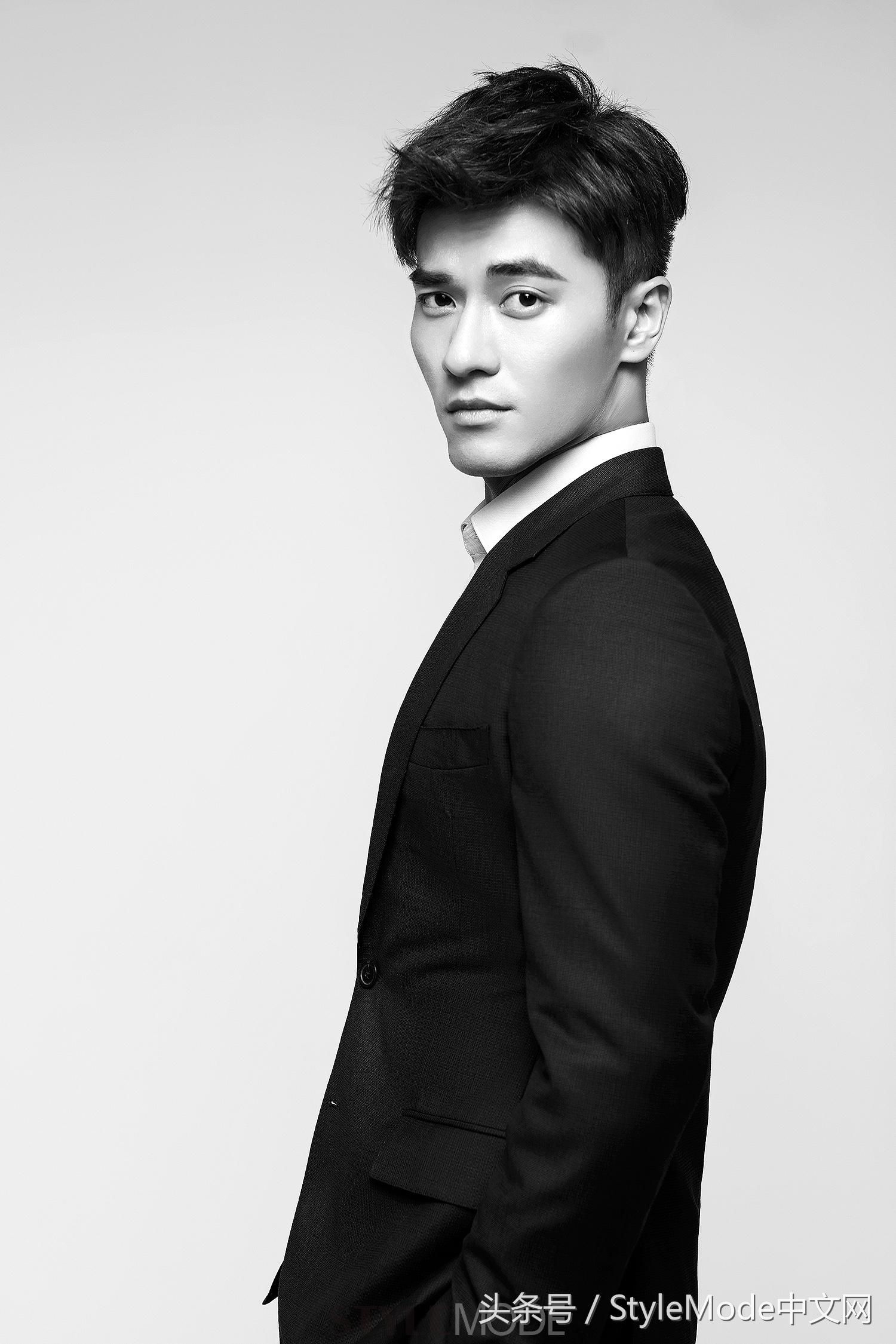 艺人郑恺的相片,青年艺人郑凯个人资料