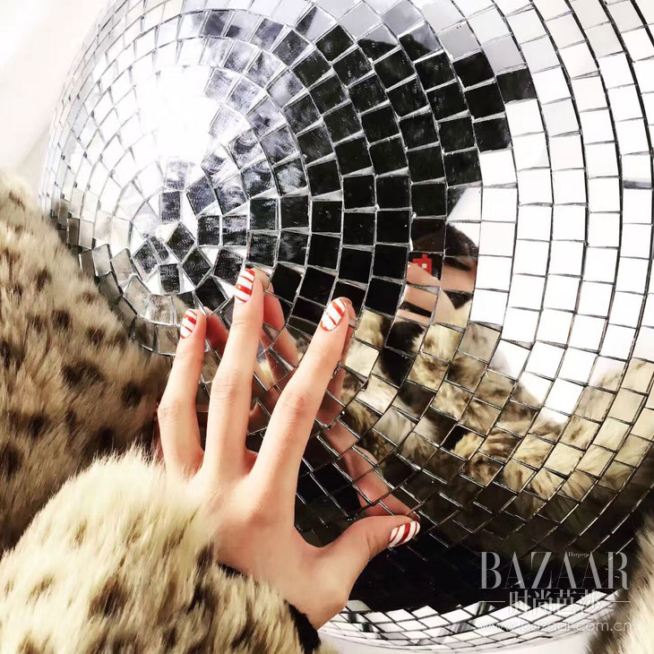 美甲店涂甲油的正确方法和技巧,做过美甲手指甲多久可以养好