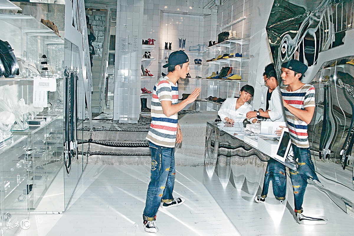 成为真正的潮牌,你见过这样做的奶茶吗