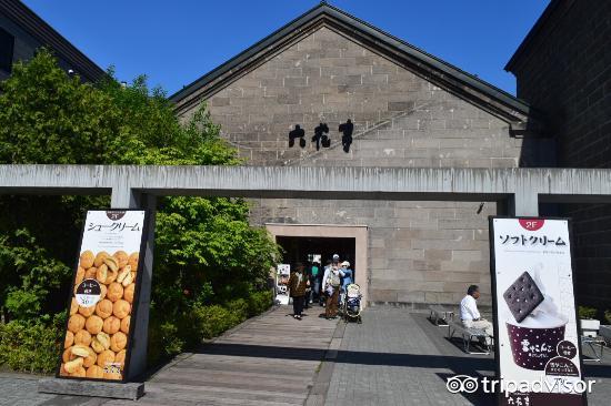 今天，全球15家颜值爆表的店，准备了一份甜甜的伴手礼给你！