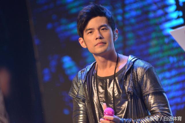 瓒崇悆璧簡鍚涗复澶╀笅杈撲簡涓滃北鍐嶈捣,瓒崇悆鑱旇禌鍦嗘弧鎴愬姛