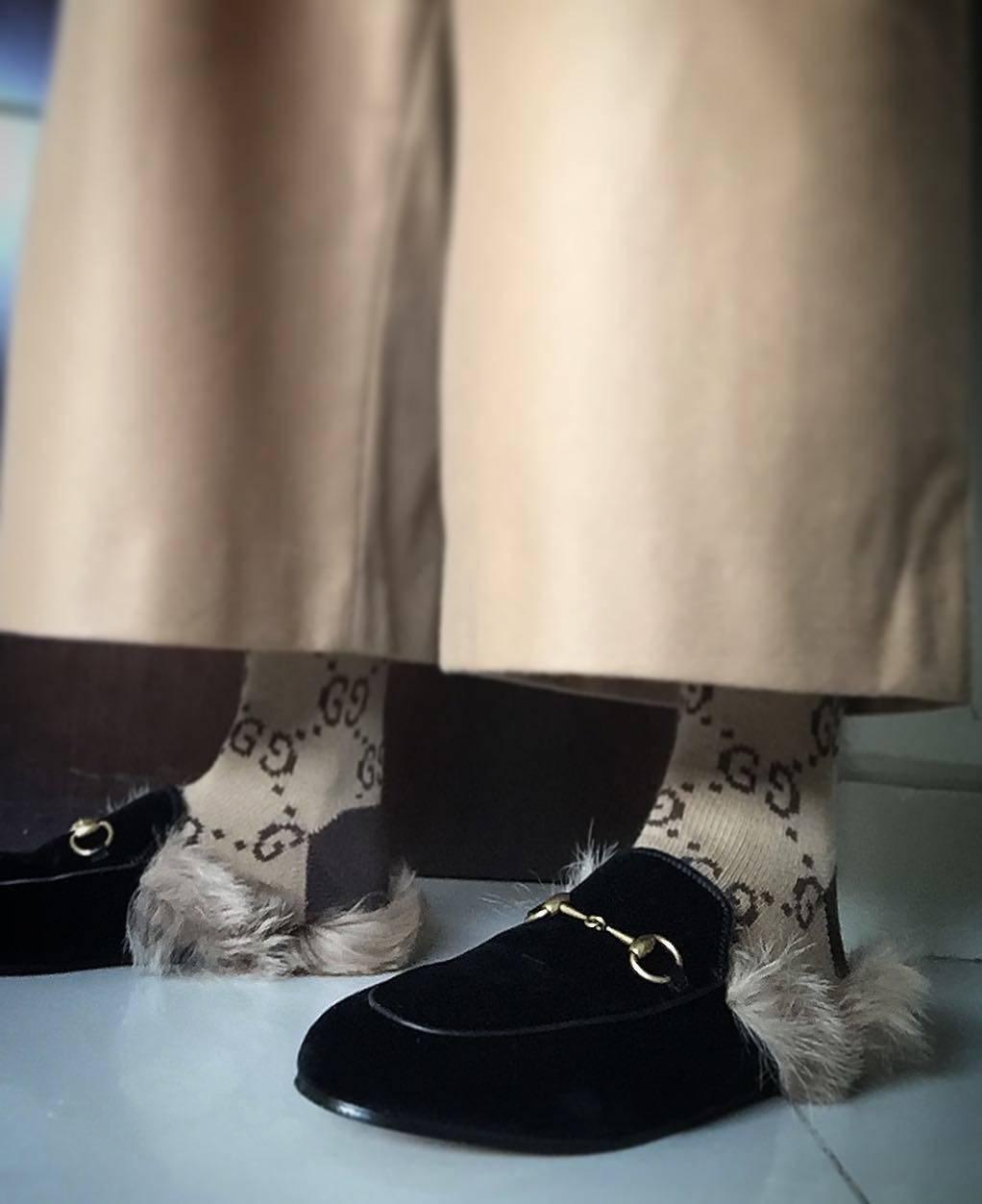 一直想买双好看的鞋,一直想买袜子