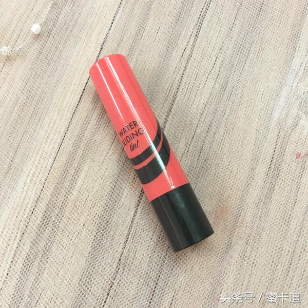 mac水漾口红色号韩系推荐,镜面口红韩系哪个好看些