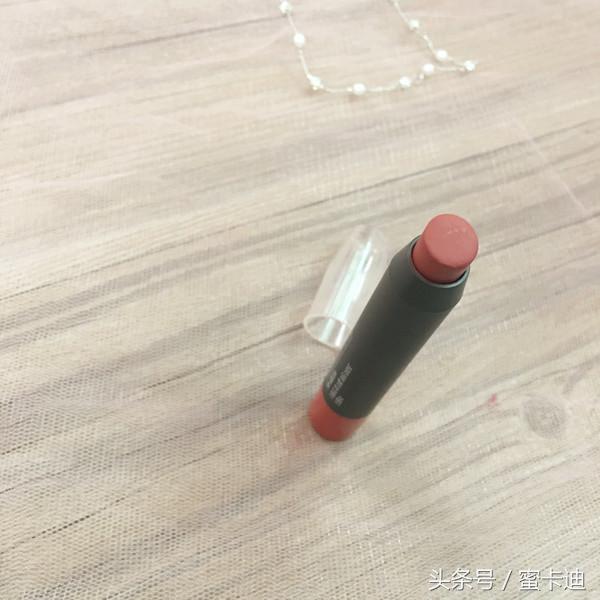 mac水漾口红色号韩系推荐,镜面口红韩系哪个好看些