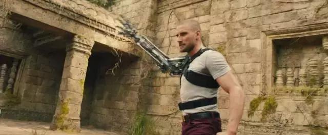 仍然「死不正经」，这部电影不服不行