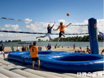 世界三大身体对抗体育项目,世界各地的奇葩体育比赛