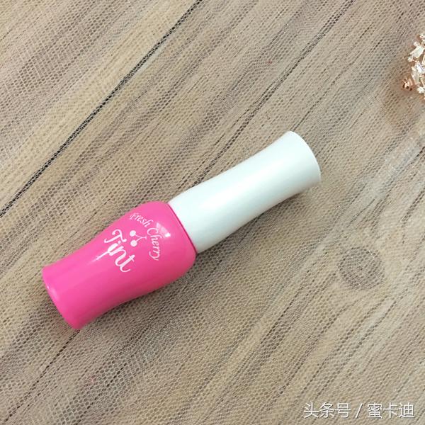 mac水漾口红色号韩系推荐,镜面口红韩系哪个好看些