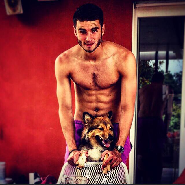 昨晚看了那么多鬼，今让全英超最帅的男模帮你洗洗眼（内有彩蛋）