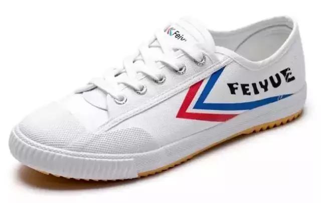 好看的国货小白鞋夏天推荐,好看又舒服的小白鞋秒杀