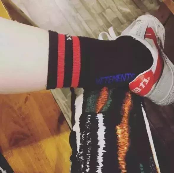 好看的国货小白鞋夏天推荐,好看又舒服的小白鞋秒杀