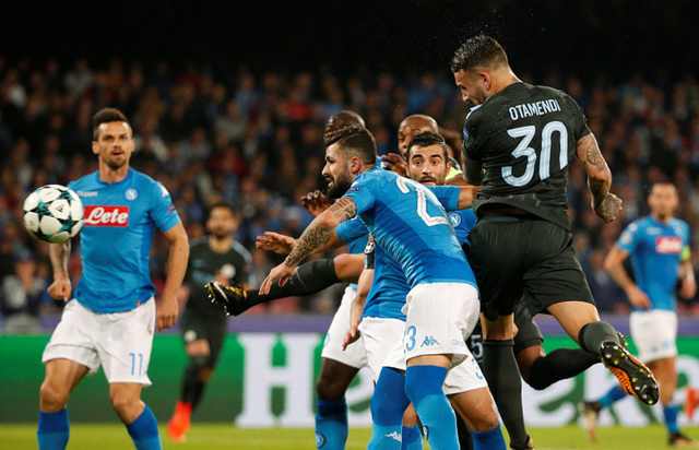 瓜迪奥拉带领曼城和巴萨打比赛,瓜迪奥拉和曼城又该如何做出改变