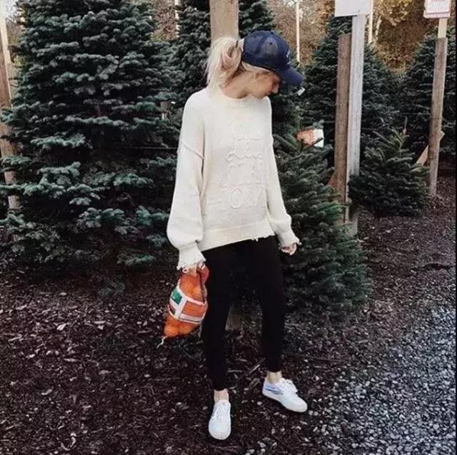 好看的国货小白鞋夏天推荐,好看又舒服的小白鞋秒杀