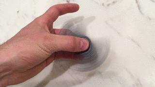 去年开始横扫北美，今年强势入驻亚洲，陀螺*刀折**