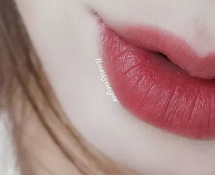 这大概是史上最全口红种草了！不Allin也能有全世界最美的色号！