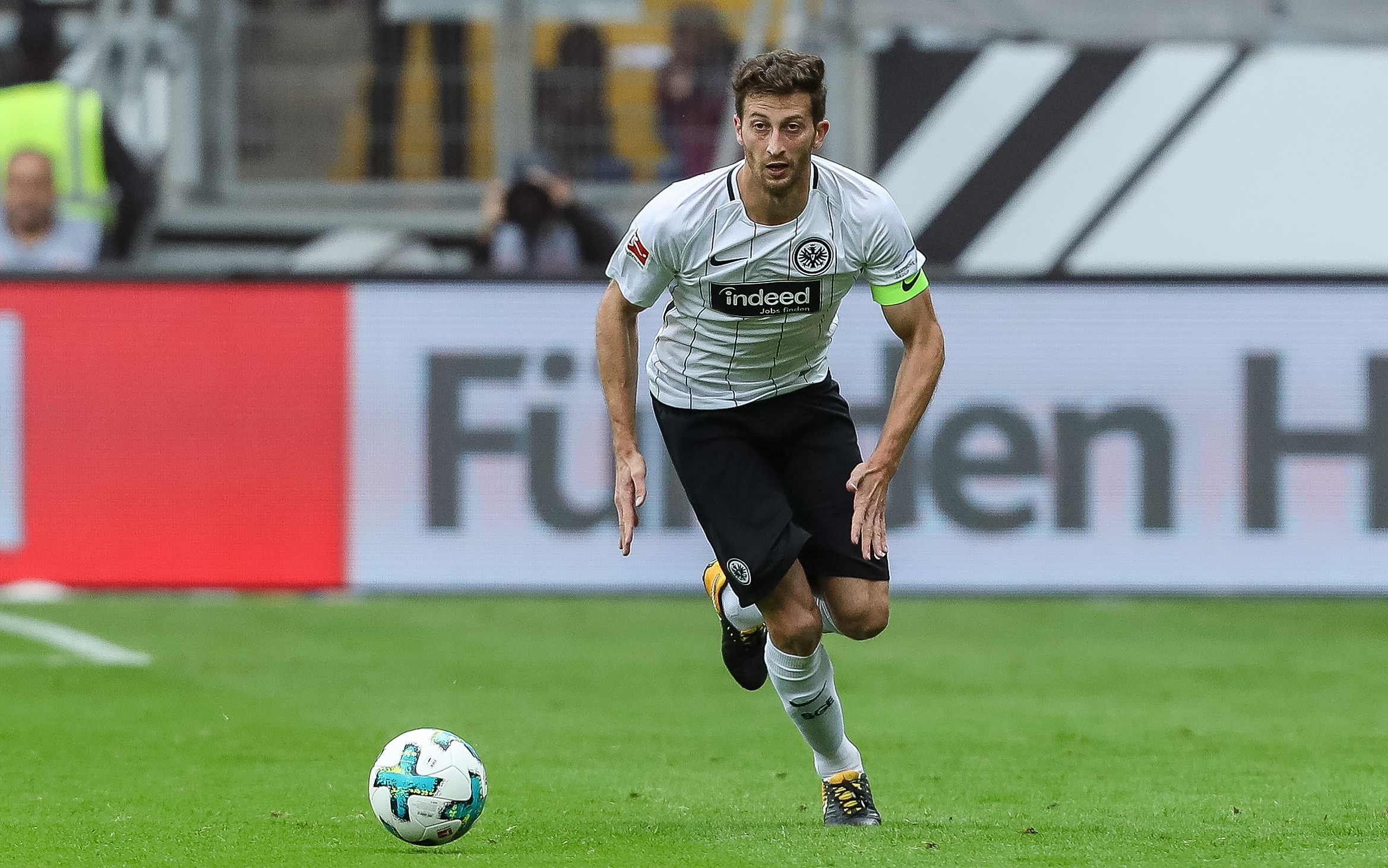 足球竞彩推荐德乙汉堡vs纽伦堡,11月8日竞彩足球实单推荐