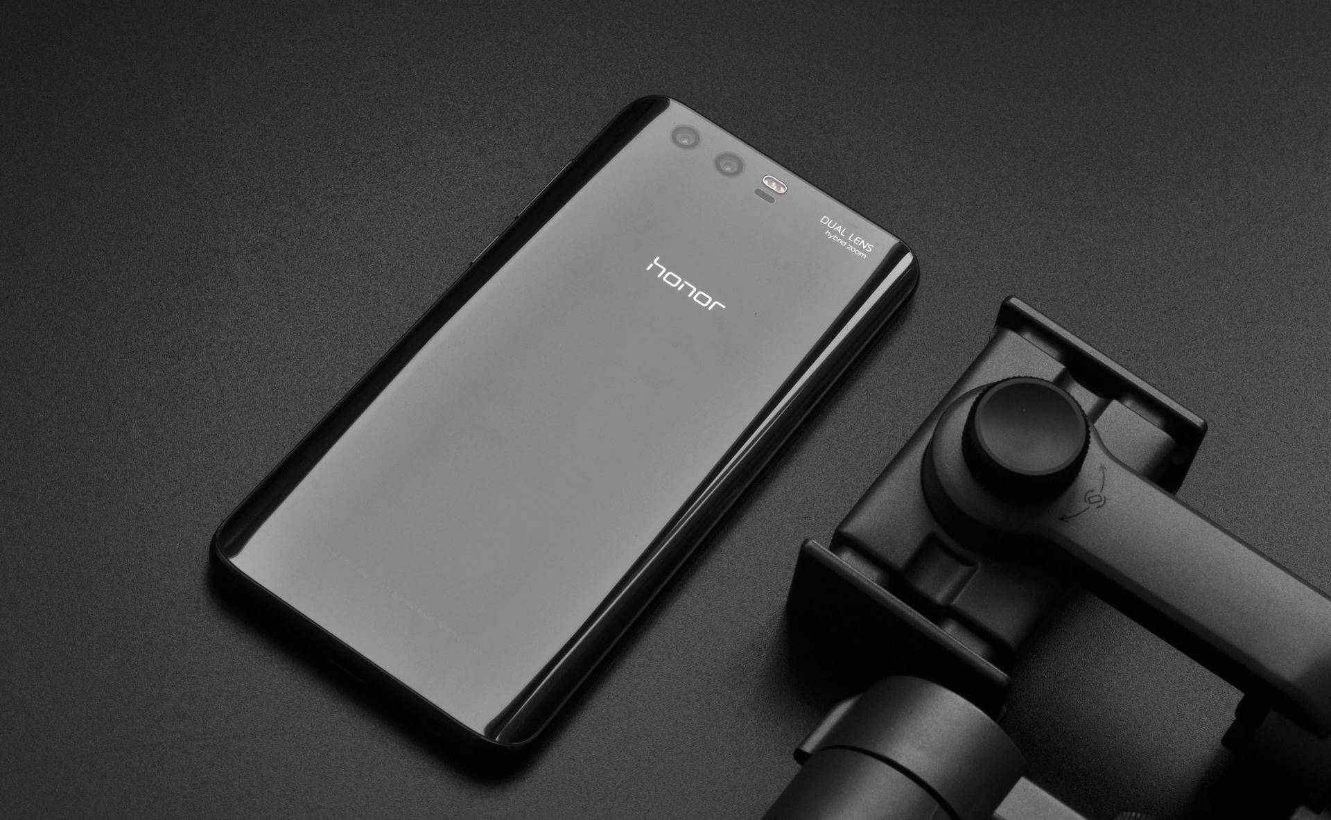 荣耀8.0升级后聪颖语音,荣耀9新系统8.0