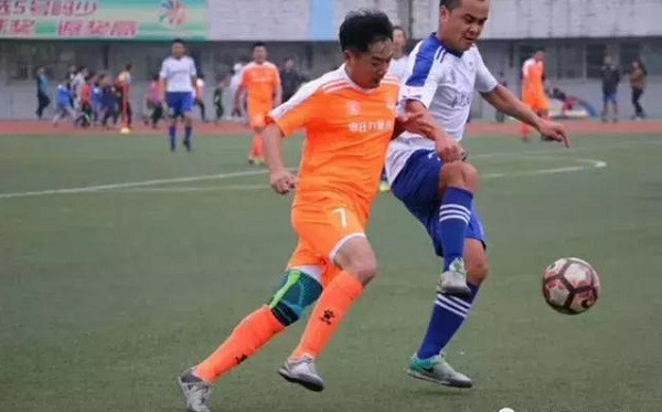 枣庄足球俱乐部球员,枣庄市及第足球俱乐部