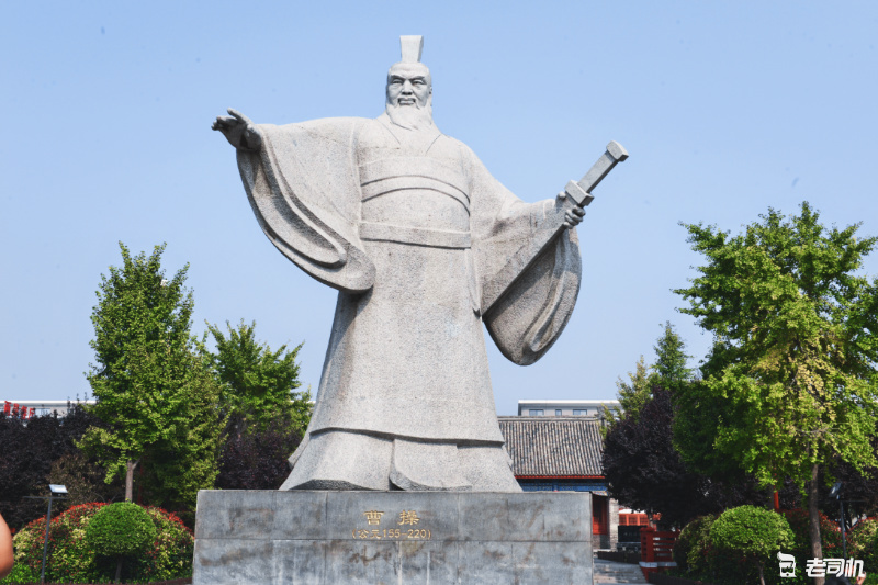 奥迪a4l45quattro臻选动感型,奥迪a4l第一视角40tfsi试驾