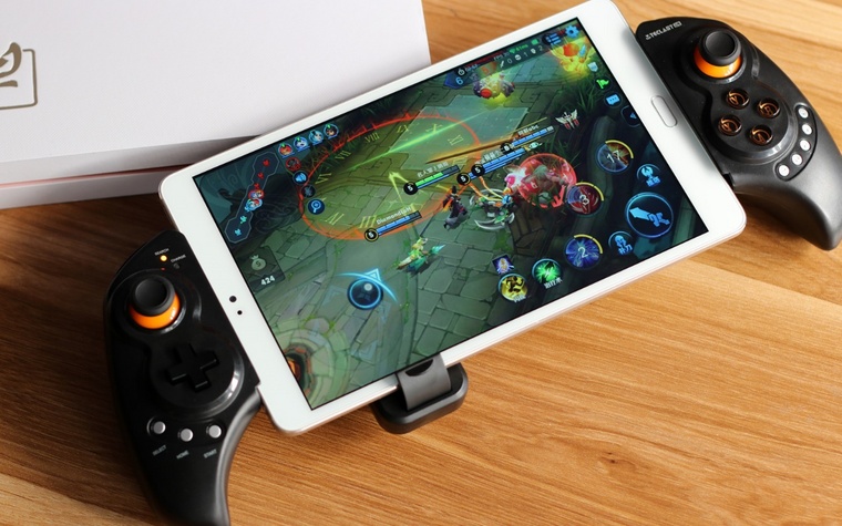 台电平板电脑玩穿越火线,2.5k屏幕平板