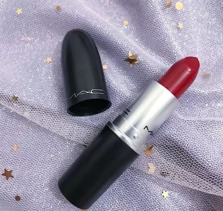 这大概是史上最全口红种草了！不Allin也能有全世界最美的色号！