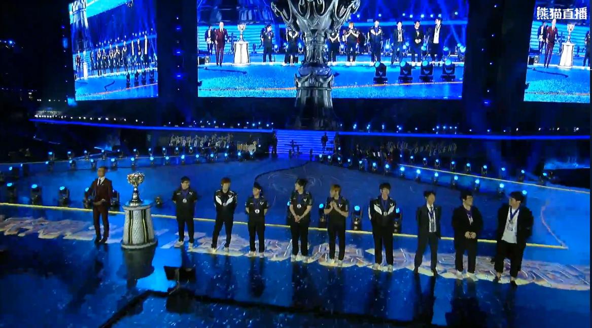 英雄联盟miss大小姐视频,英雄联盟miss大小姐