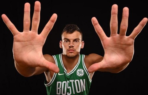 汤普森谈乐福,泰伦卢撤下欧文乐福上替补逆转