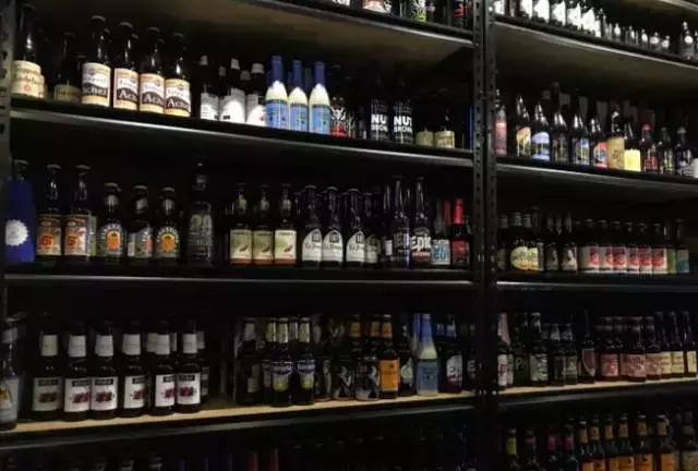 有名精酿啤酒酒馆推荐,有酒有故事餐饮店
