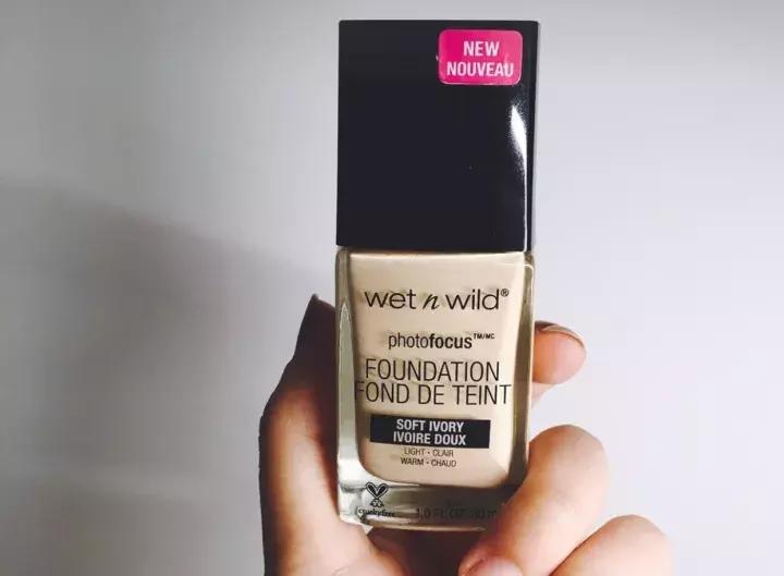 秋冬大牌粉底液推荐不暗沉,秋冬最好用的粉底液