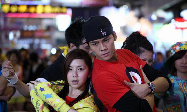 邓紫棋陈伟霆野蛮生长,邓紫棋陈伟霆魔术揭秘