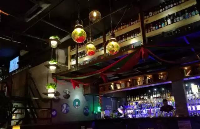 有名精酿啤酒酒馆推荐,有酒有故事餐饮店