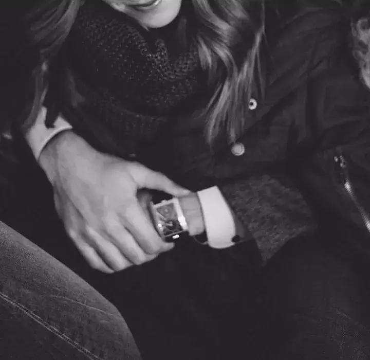 女人喜欢嘴甜的男人吗,女生喜欢嘴贱的男生吗