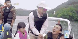 应采儿jasper为陈小春应援 (jasper看应采儿亲陈小春的眼神)