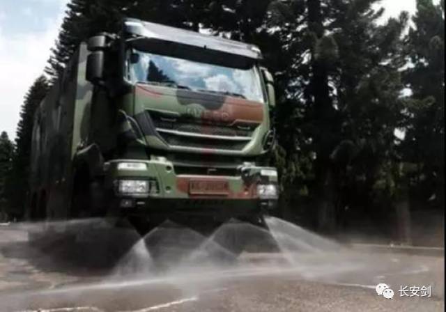 「三分钟法治新闻全知道」安倍“日式”款待讨好伊万卡后，特朗普却说了这样一句话……