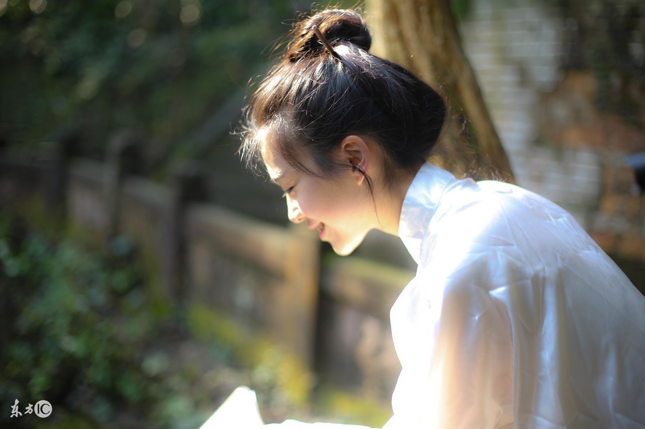 结婚了怀了别人的孩子该怎么办,我结婚了怀了别人孩子怎么办