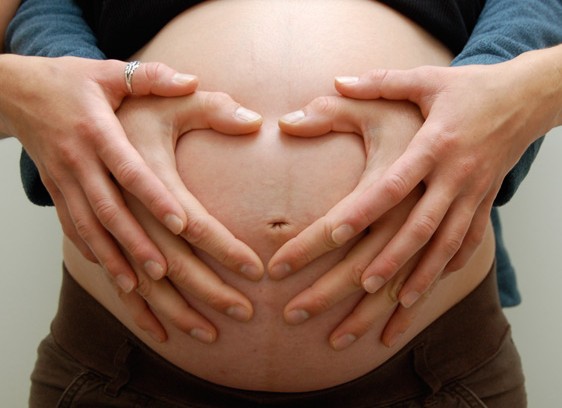 羊水栓塞的临床表现及处理,羊水栓塞临床表现有哪些