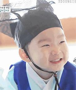 怎样清洁面部毛孔垃圾让毛孔缩小,教你9种缩小毛孔方法