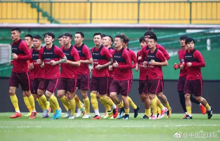 国足在家门口的比赛,在家看国足vs叙利亚