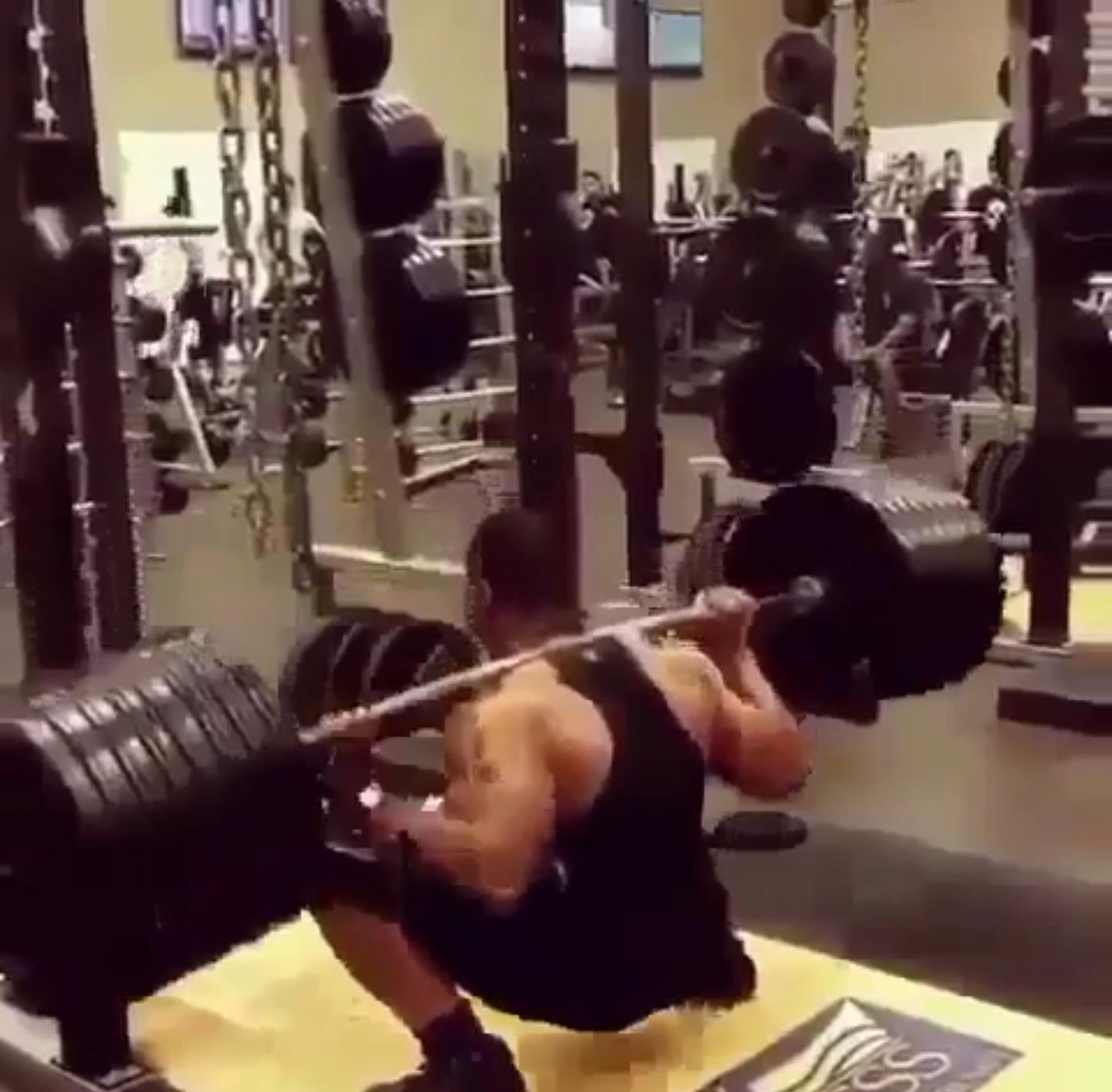 做深蹲头晕是什么原因,深蹲后起来头晕是怎么回事