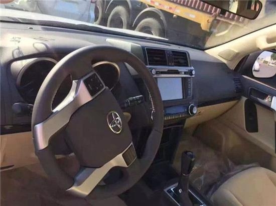 2022丰田霸道2700中东版丐版价格,霸道2700普拉多中东版新车多少钱