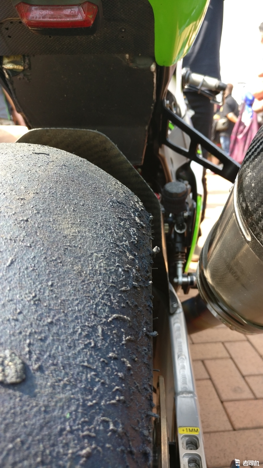 摩托车有没有大灯,摩托车有大灯不亮是什么原因