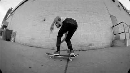 别只知道Supreme!这支异军突起的Palace更值得你关注！